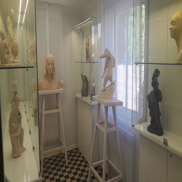 "Сквозь пространство и время..."